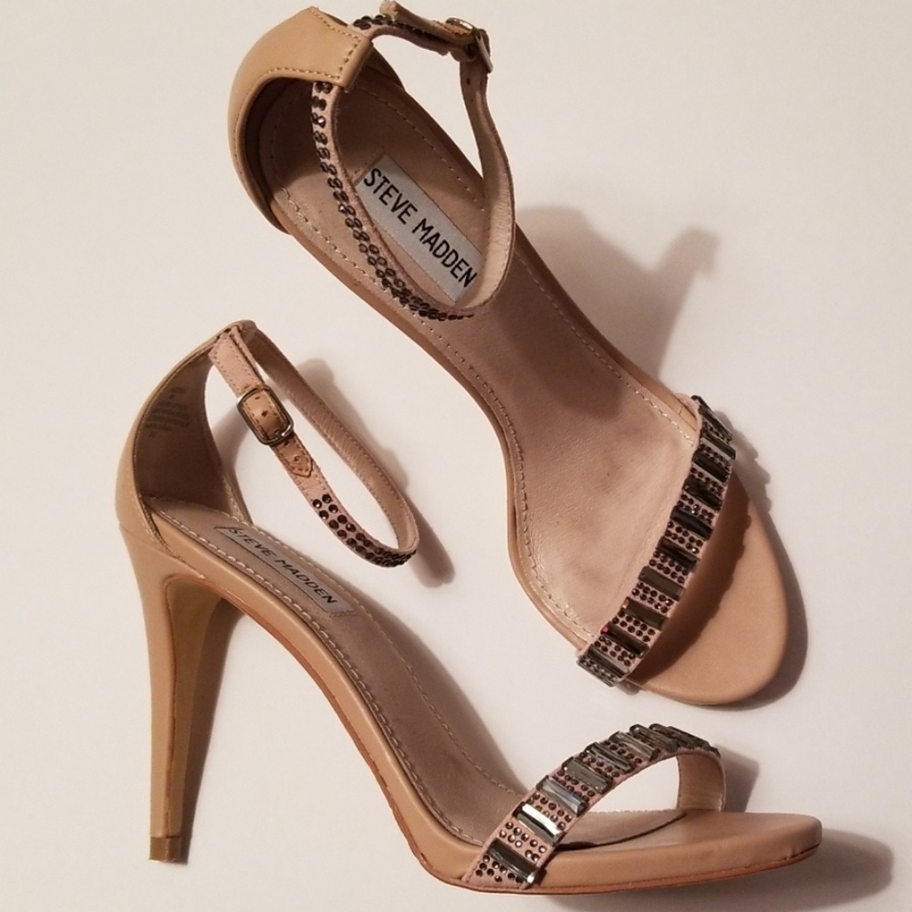 Steven Madden sandal